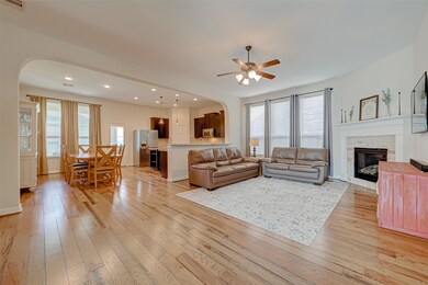 Open floorplan with lots of natural light