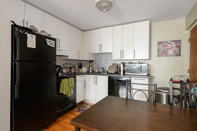 259 Summer St unit 4, Somerville, MA 02143 - photo 2