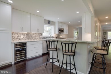 5332 Black Oak Dr, Fairfax, VA 22032 - photo 6