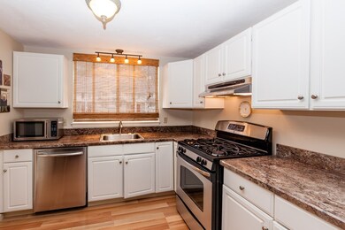 70 Gaslight Ln unit 70, North Easton, MA 02356 - photo 3