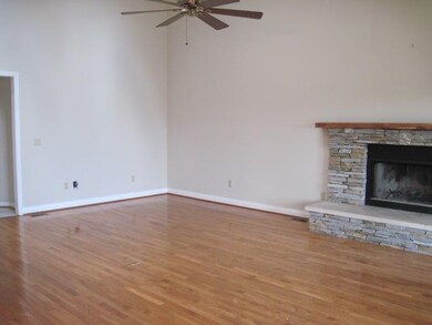 368 Votaw Rd, Harrodsburg, KY 40330 - photo 4