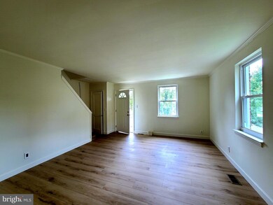 8534 Willow Oak Rd, Parkville, MD 21234 - photo 7