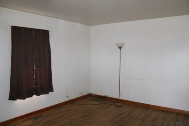 32 6th St SE, Linton, IN 47441 - photo 5