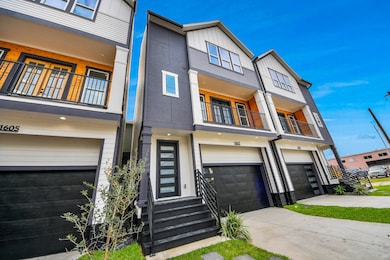 1603 Sylvester Rd, Houston, TX 77009 - photo 3