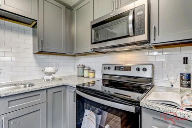 2312 Betsy Dr, Jacksonville, FL 32210 - photo 3