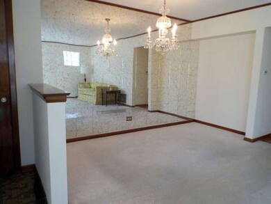 914 Suffolk Ave, Westchester, IL 60154 - photo 5