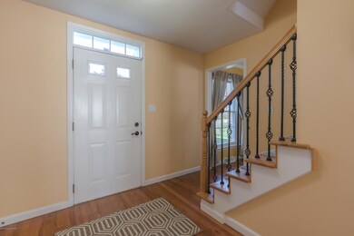 1172 Kressler Rd, Allentown, PA 18103 - photo 3