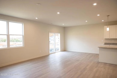 5005 Aiken Back Ln, La Grange, KY 40031 - photo 4