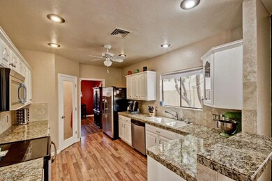 Kitchen(1)