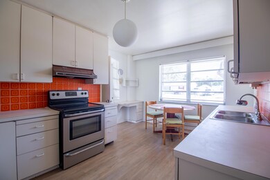 6789 Boston Dr, Lake Worth, FL 33462 - photo 5