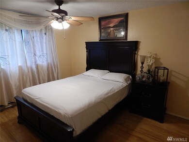 217 Pollman Cir, Lynden, WA 98264 - photo 5