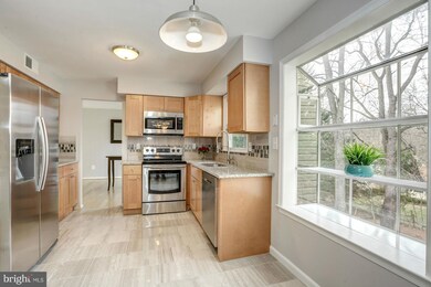 6246 Windward Dr, Burke, VA 22015 - photo 7