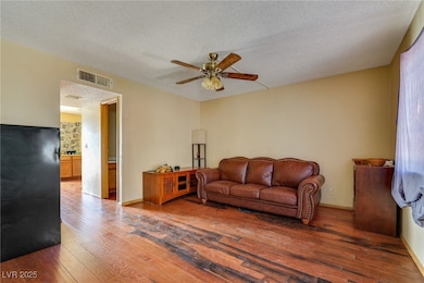 7054 Burcot Ave unit 40, Las Vegas, NV 89156 - photo 7