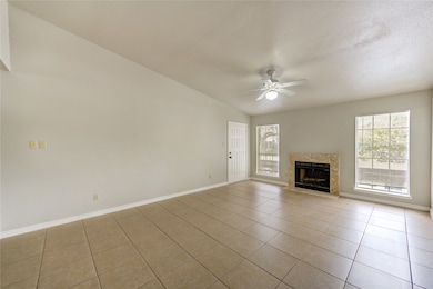 6500 Sands Point Dr unit 814, Houston, TX 77074 - photo 5