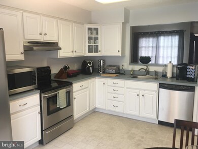 5128 Mallards Landing Dr, King George, VA 22485 - photo 2