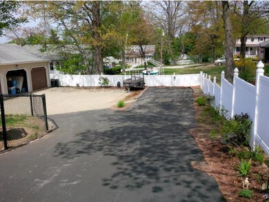 82 Gold St, Manchester, NH 03103 - photo 3