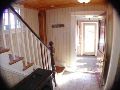 19 Minerva St, Swampscott, MA 01907 - photo 3