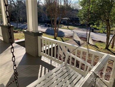 605 E Broad St, Statesville, NC 28677 - photo 4