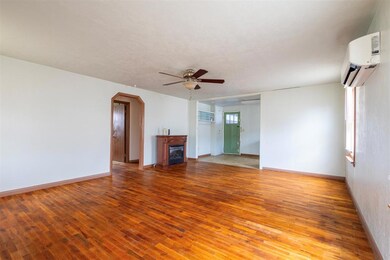 307 N SyMcOx St, Cordell, OK 73632 - photo 4