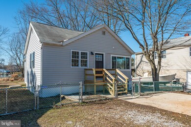 2422 Wythe Ave, Sparrows Point, MD 21219 - photo 4