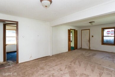 2013 Lay St, Des Moines, IA 50317 - photo 4