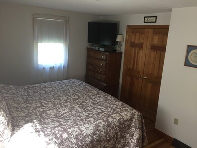 12 Douglas Ave, Burlington, MA 01803 - photo 5