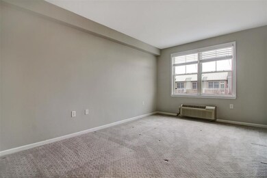 4 Constellation Place unit 402, Jersey City, NJ 07305 - photo 6