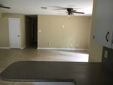 946 Mulberry Ln, Brazoria, TX 77422 - photo 7