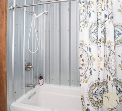 512 W Front Ave, Joliet, MT 59041 - photo 7