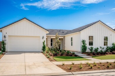 951 Beaver Pond Loop, Madera, CA 93636 - photo 4