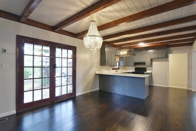 2013 Robinhood Rd, Albany, GA 31707 - photo 2