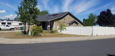 15104 N Wilson Ct, Mead, WA 99021 - photo 2