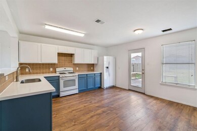 3519 Avalon Castle Dr, Spring, TX 77386 - photo 6