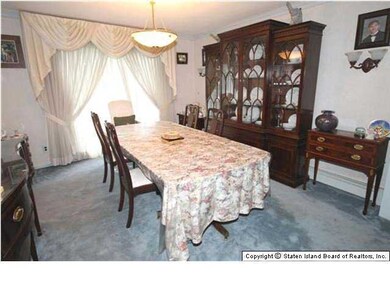 70 Rathbun Ave, Staten Island, NY 10312 - photo 5