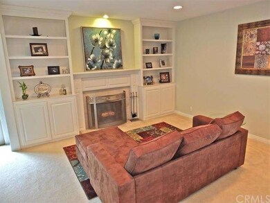 Beautiful custom built-ins 