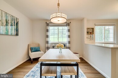 6812 Hutchison St, Falls Church, VA 22043 - photo 7