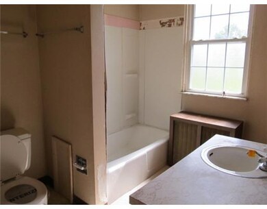 Full Bath.