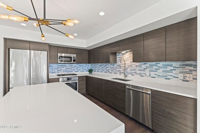 Portland on the Park unit 715, Phoenix, AZ 85003 - photo 3