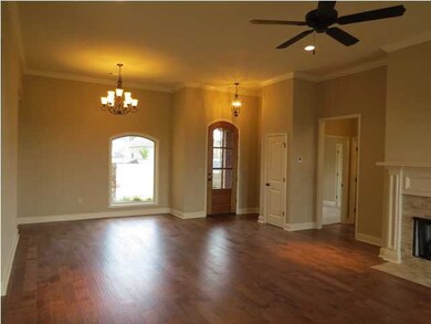 Dining & Foyer With Coat Closet