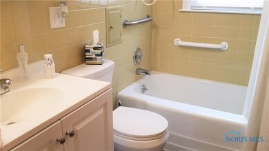 4321 Luann Ave, Toledo, OH 43623 - photo 6
