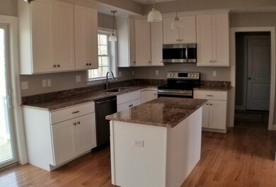 4 Norfolk Ave, Medway, MA 02053 - photo 5