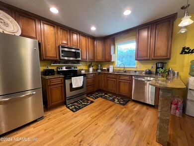 1540 Ryar Rd, Jacksonville, FL 32216 - photo 7