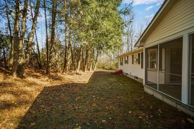 51 Hunters Hill Cir, Amherst, MA 01002 - photo 4