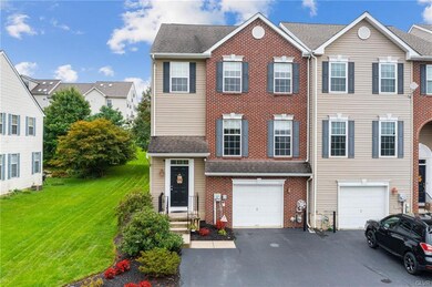 5623 Spring Ridge Dr W, Macungie, PA 18062 - photo 2