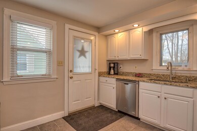 78 Warwick St Portland ME-large-004-14-P