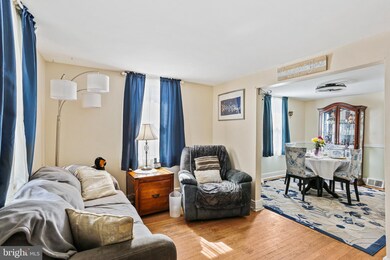 111 E Chatsworth Ave, Reisterstown, MD 21136 - photo 2