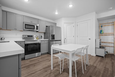 645 S Plum Creek Ln E, Ogden, UT 84404 - photo 3