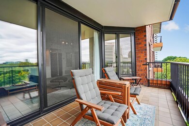 36-web-or-mls-155-w-main-st-404