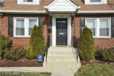 203 Thomas Ave, Frederick, MD 21701 - photo 2