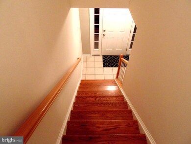 10350 Lantern Ln, Hagerstown, MD 21740 - photo 4